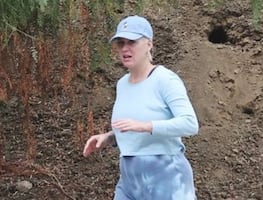 Captan a Katy Perry en paseo por Los Ángeles tras dar a luz