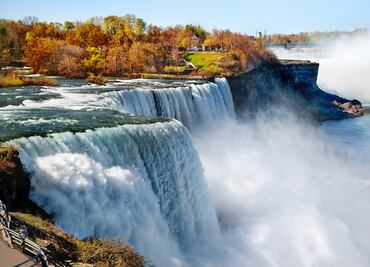 Las Cataratas del Niágara están abiertas, ¿quién puede visitarlas?