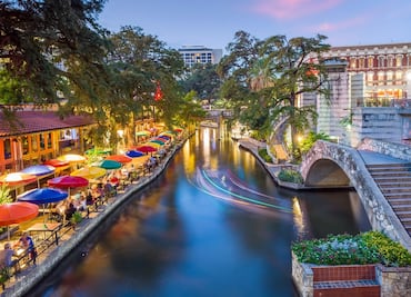 AIFA + autobús: Así puedes llegar a San Antonio por la mitad del precio