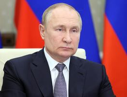 Putin denuncia "ambiciones imperiales" de la OTAN