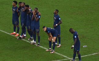 Federación Francesa de Fútbol denunciará comentarios racistas hacia jugadores