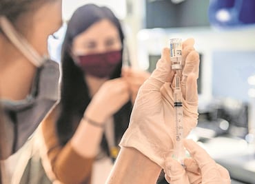 Comprobante de vacunación se pedirá aleatoriamente en reapertura de frontera