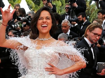 Michelle Rodriguez no deja el chicle ni en el Festival de Cannes