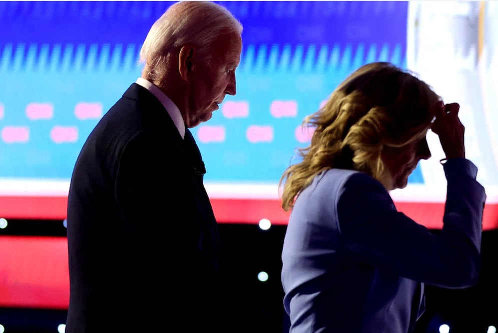 "¿Reemplazarán a Biden?", la gran pregunta tras una noche negra para el presidente. Foto AFP