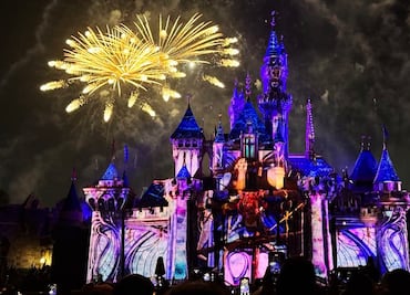 Viaja a Anaheim este 2025 y vive el 70 aniversario de Disneyland Resort de manera mágica