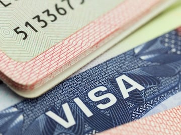 ¿Cuánto tiempo tarda en llegar mi visa y cómo rastrearla en DHL?
