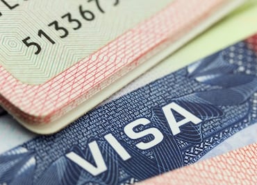 ¿Cuánto tiempo tarda en llegar mi visa y cómo rastrearla en DHL?
