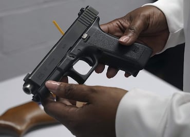 Fallo sobre armas puede alimentar violencia armada: alcalde de NY
