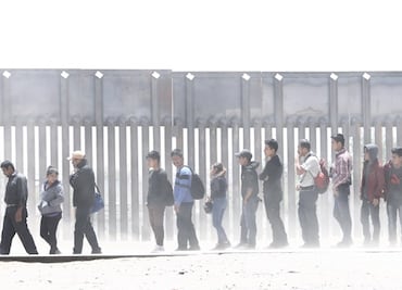 Estados Unidos alista plan para recibir a 25 mil migrantes