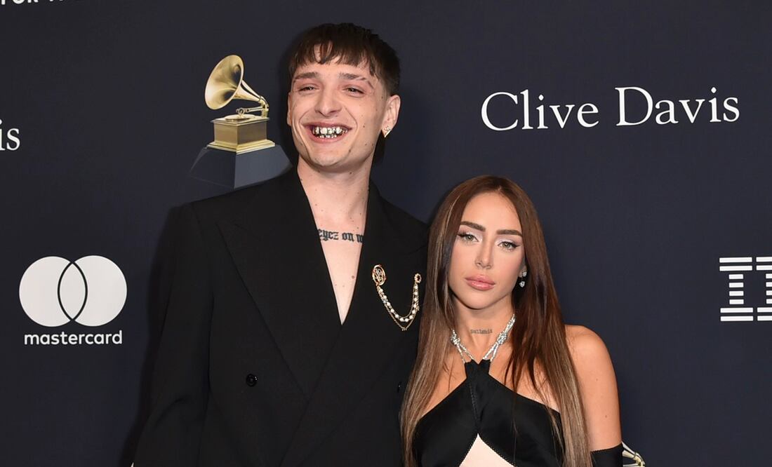 Nicki Nicole borra sus fotos con Peso Pluma después de que se revelara que le fue infiel en Las Vegas. Foto: AP