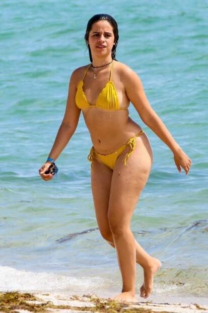 El diminuto bikini con el que Camila Cabello lució sus curvas en Miami