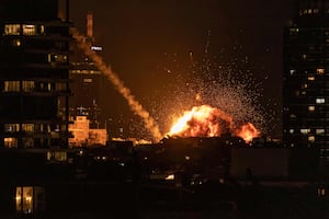 Guerra en Irán: Estados Unidos planea salida, Teherán reporta ataques en  plantas nucleares (Últimas noticias)