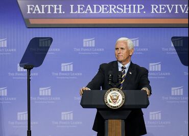 Mike Pence, vicepresidente de EU, da negativo a Covid-19