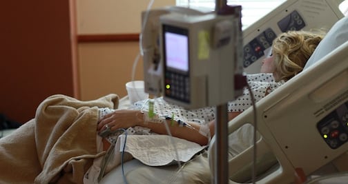 Alarma en Nueva York por enfermedad que deriva en parálisis motriz