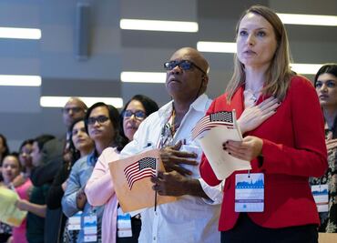 Las 100 preguntas del examen de ciudadanía de Estados Unidos