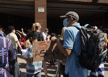 Nueva York se asocia con minorías para frenar los crímenes racistas