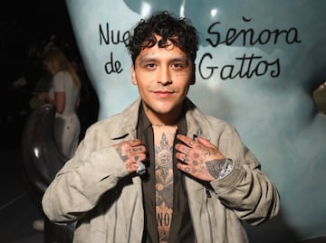 Christian Nodal inicia el 2025 “más guapo que nunca” con nuevo look previo al lanzamiento de su álbum