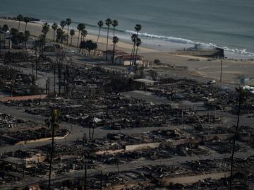 Incendios en California podrían ser los más costosos en la historia de EU