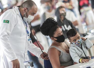 Brasil anuncia cuarta dosis de vacuna contra Covid