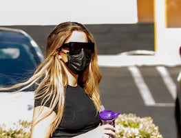 Los leggings con los que Khloé Kardashian lució su "silueta de impacto"