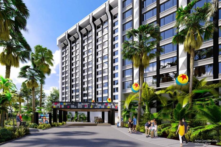 Disneyland Resort alista novedades; incluye al chef mexicano Carlos Gaytán
