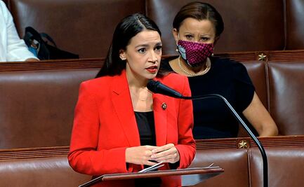 Alexandria Ocasio-Cortez hace frente al racismo y sexismo con poderoso discurso