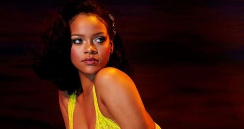 Rihanna revela su sesión fotográfica más atrevida en lencería