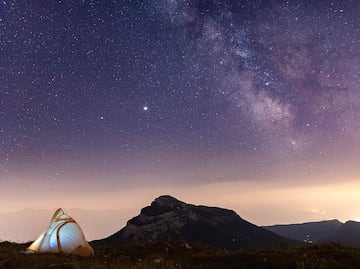Lo que debes saber del enorme asteroide que pasará por la Tierra en enero