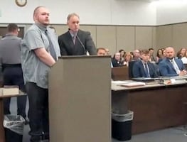 Acusado por el ataque en un bar LGTB en Colorado acepta condenas perpetuas