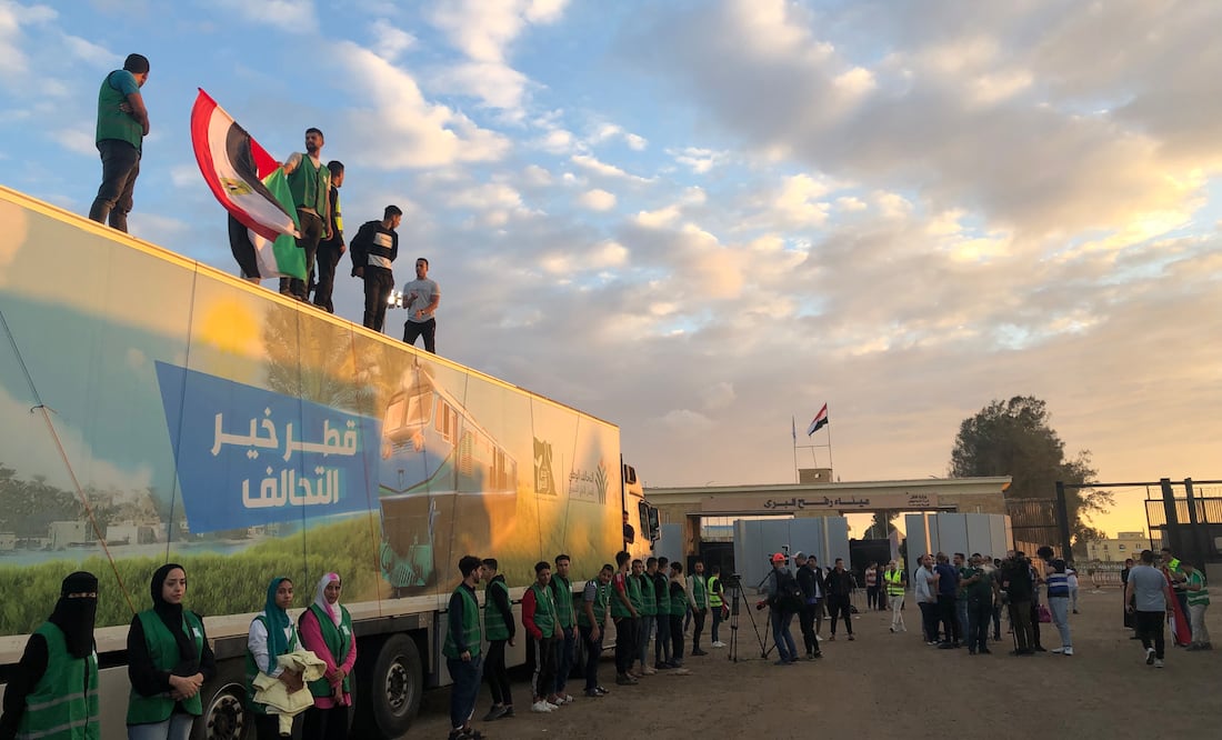 Biden Anuncia Acción de Egipto: 20 Camiones con Ayuda Humanitaria Llegarán a Gaza. (Egipto) EFE/EPA/STR