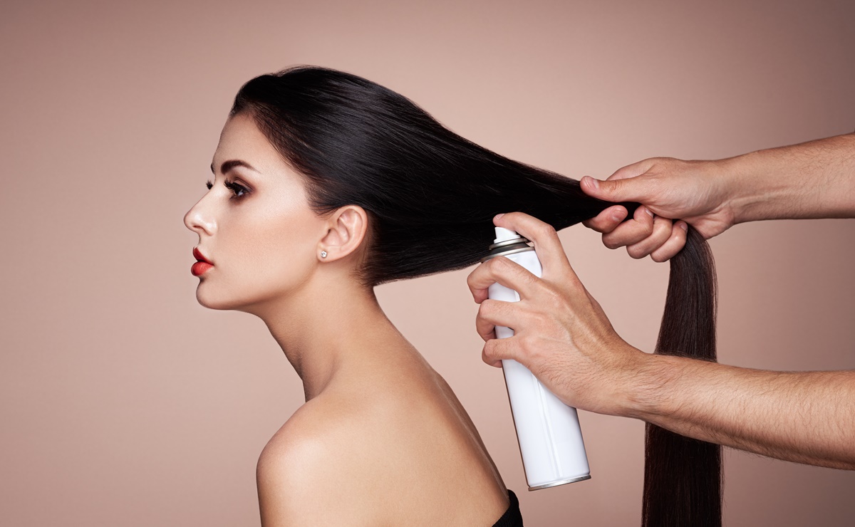 Retiran 1.5 millones de productos para lavar el cabello por alto riesgo de cáncer