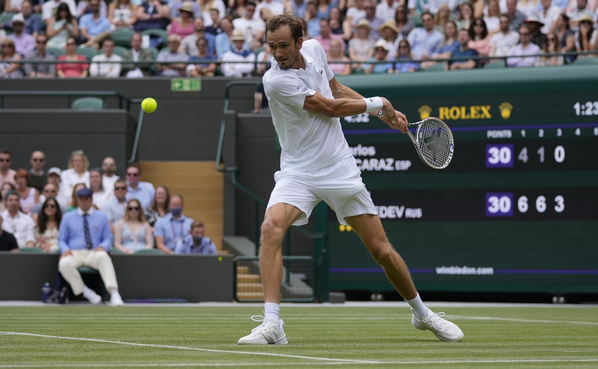 Wimbledon excluye a tenistas rusos y bielorrusos del torneo 2022
