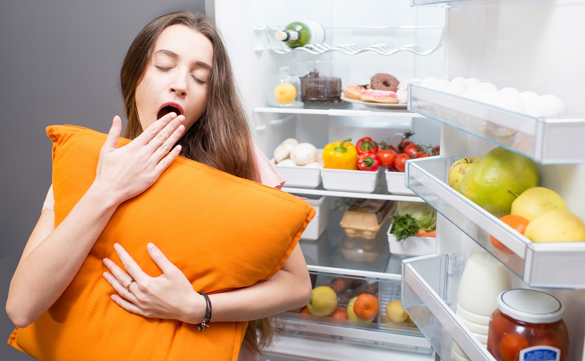Los alimentos que nunca deberías comer antes de dormir, según Harvard