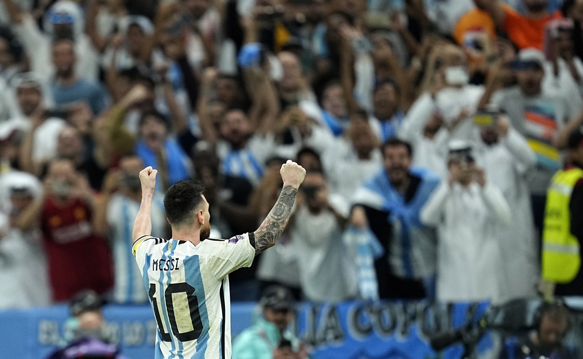 La Argentina de Messi derrota a Países Bajos en penales y pasa a semifinal de Qatar 2022