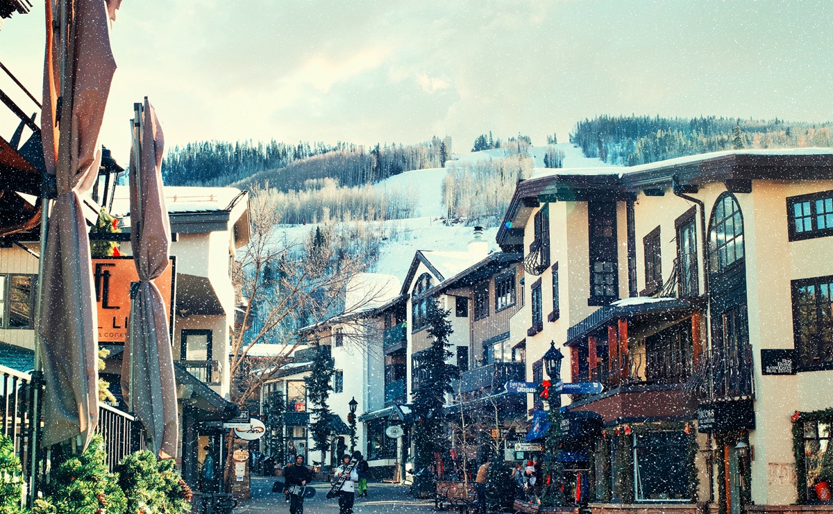 Vail Resorts extiende su temporada de esquí y nieve hasta mayo