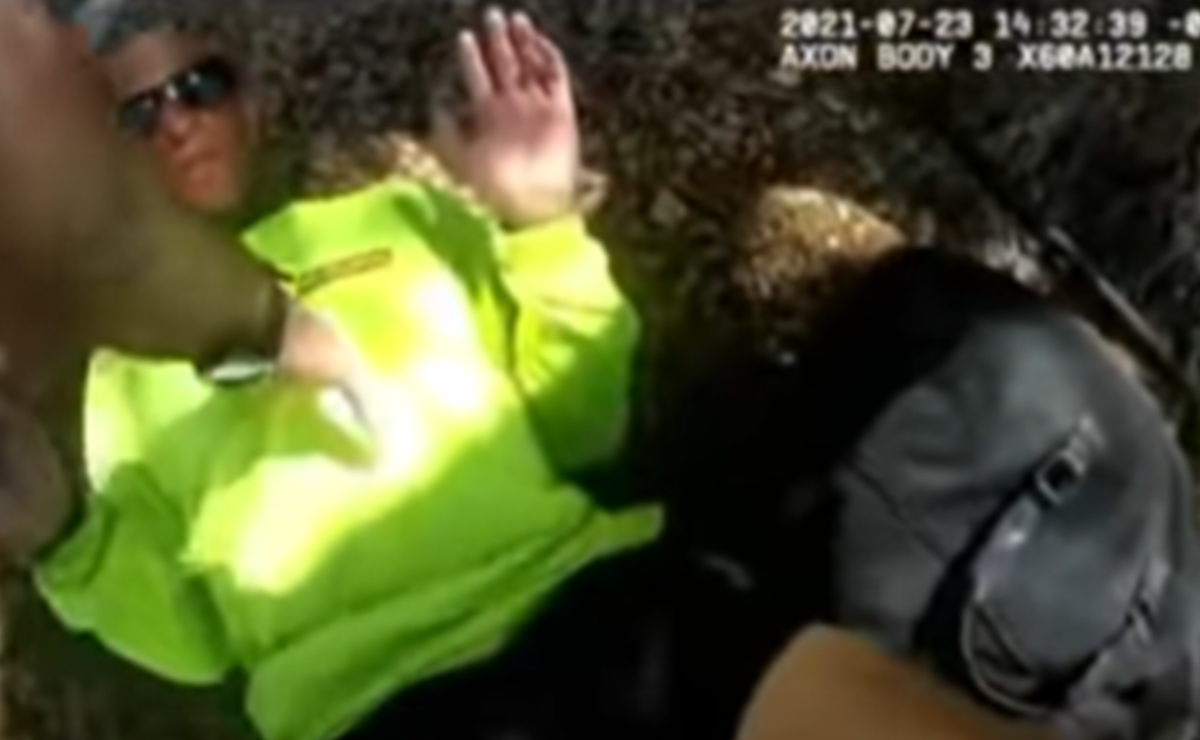 "No puedo respirar": difunden nuevo video de abuso policial en Colorado