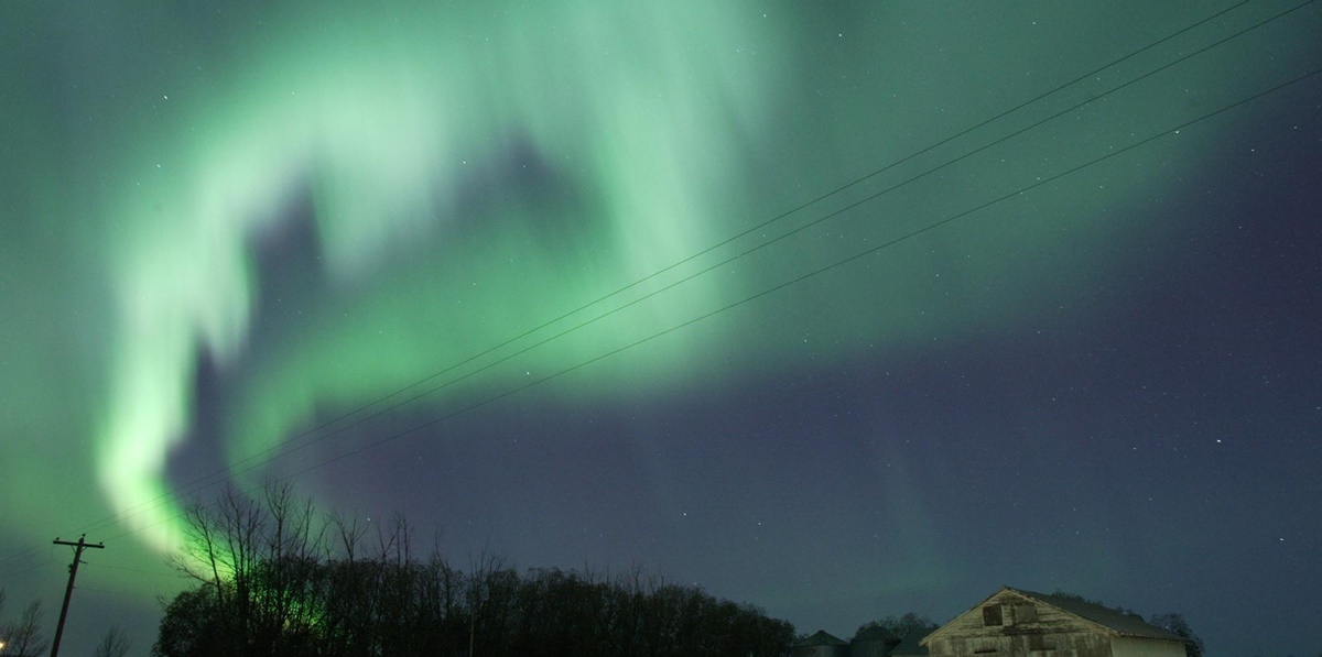 tour de auroras boreales en Canadá