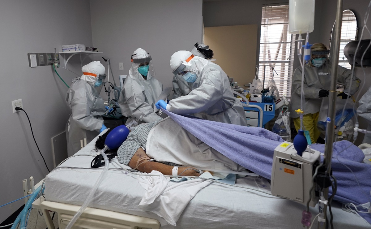 OMS anticipa hasta seis meses "muy duros" de pandemia