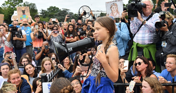 la activista ambiental sueca Greta Thunberg, de 16 años