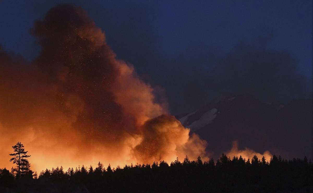 Incendio en California  provoca la evacuación de 8 mil personas