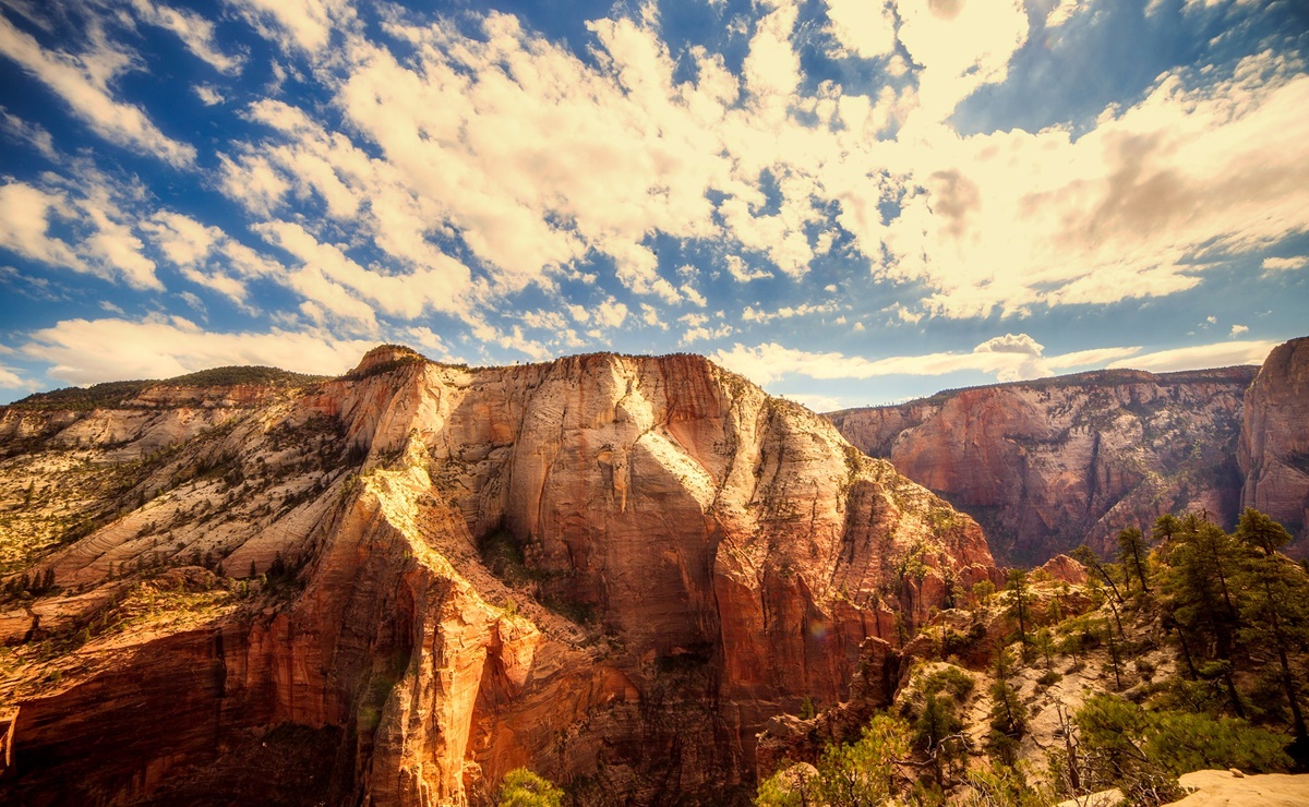 Muere excursionista en parque nacional de Utah tras quejarse del calor