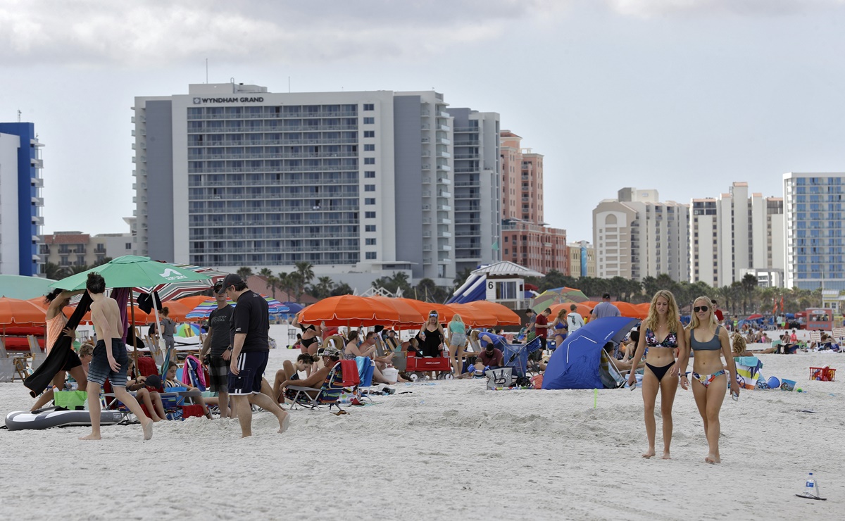 Playas de Florida durante la pandemia de coronavirus