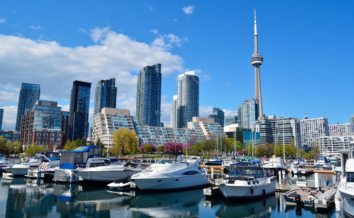Hotel, atracciones y restaurantes: guía para un verano y otoño en Toronto