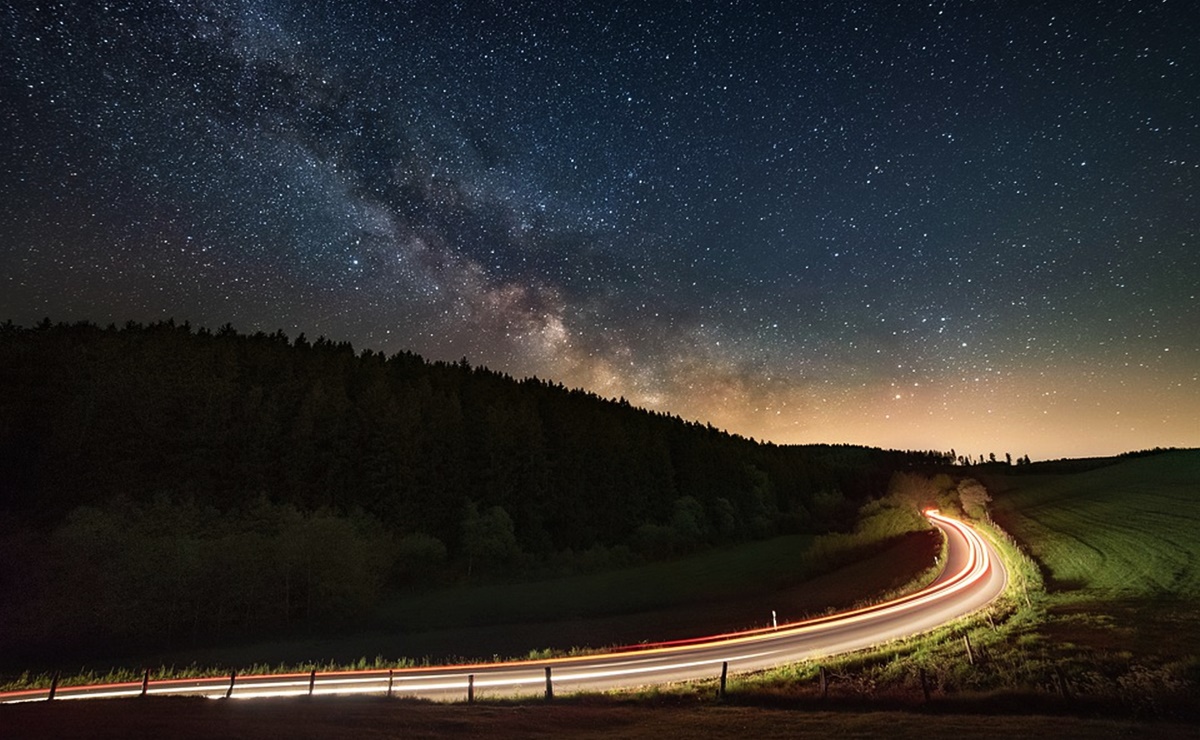 Los mejores viajes por carretera en Estados Unidos para “perseguir las estrellas”
