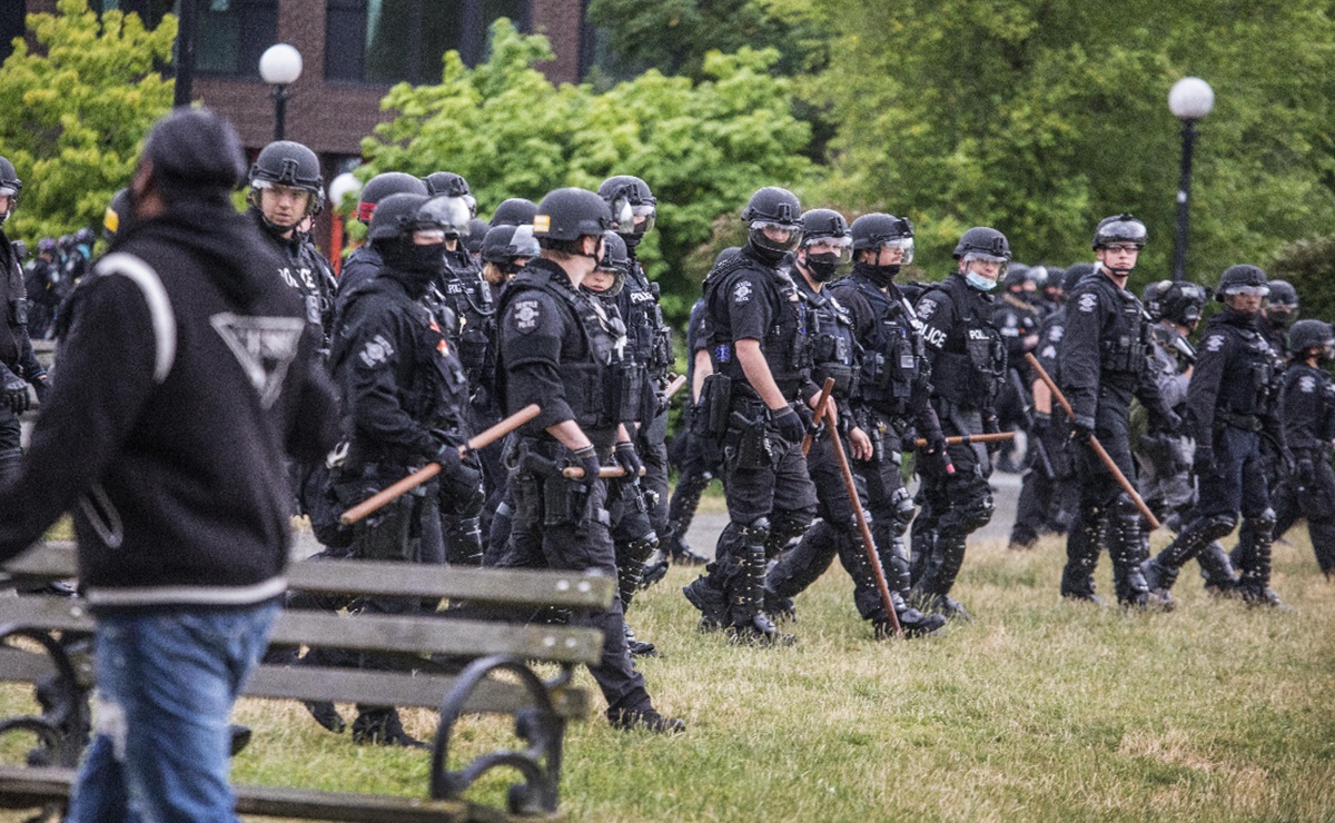 Seattle desmantela zona libre de Policía; reportan decenas de arrestos