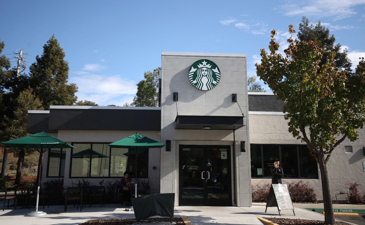 Empleados de Starbucks ganan; crearán el primer sindicato en Estados Unidos