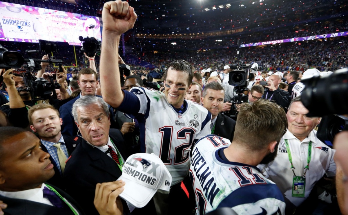 Tom Brady ignora a los Patriots en su anuncio de retiro