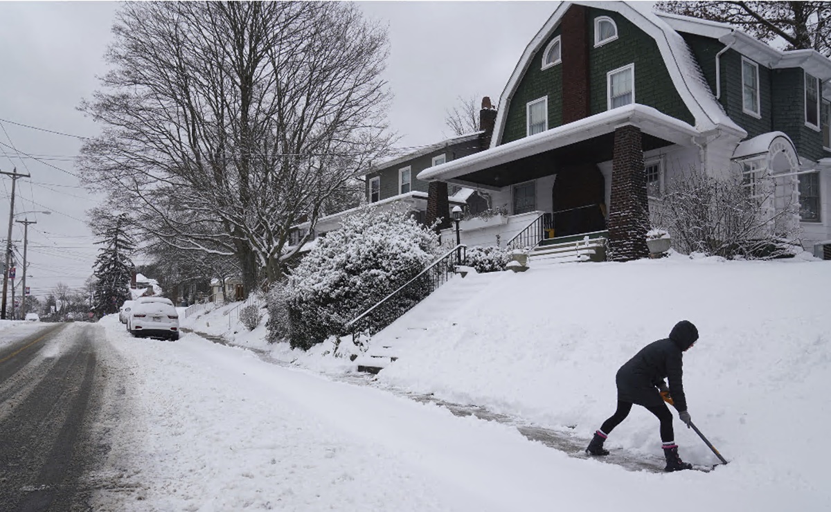 Tormenta de nieve golpea costa este de EU y el sureste de Canadá