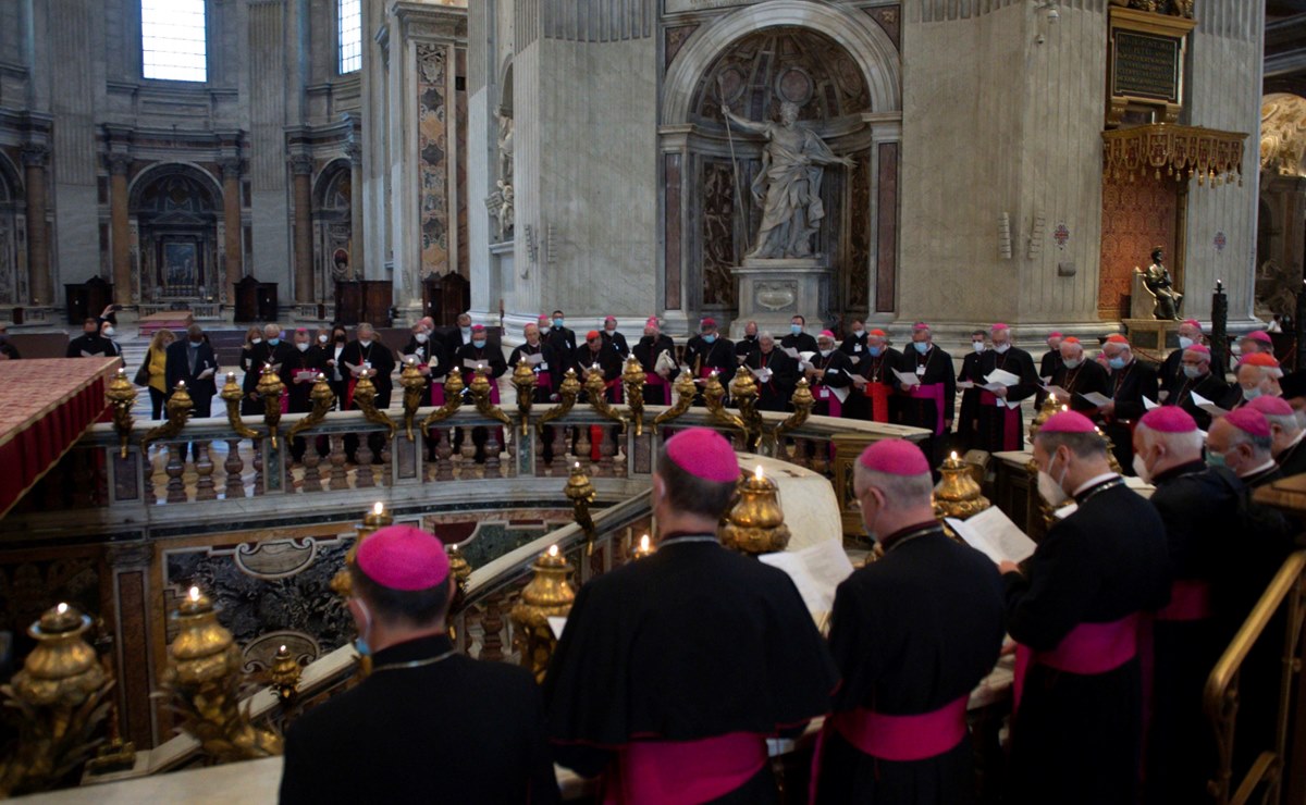 El Vaticano suspenderá el sueldo a empleados que no presenten certificado covid