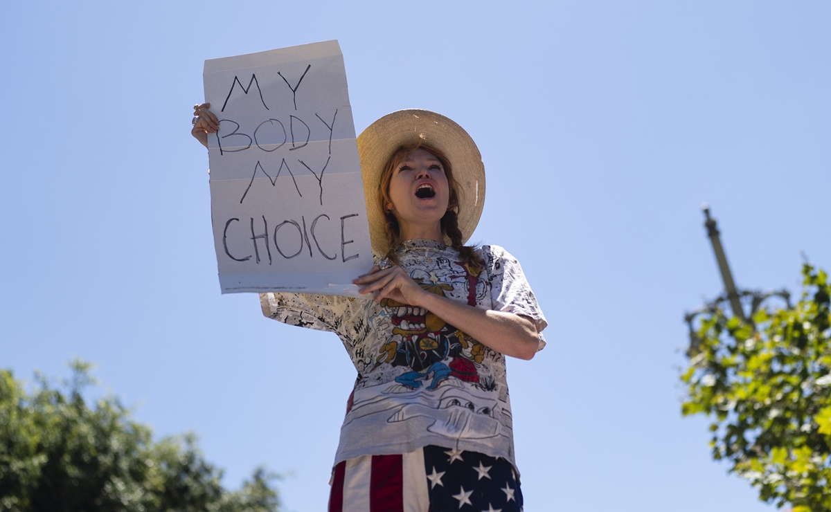 California y Nueva York planean convertirse en 'santuarios del aborto'